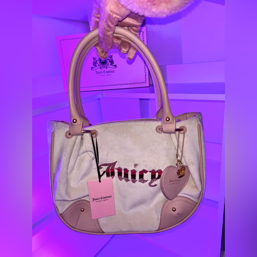🎀Juicy Couture Pink and Cream Shoulder Bag with wallet!